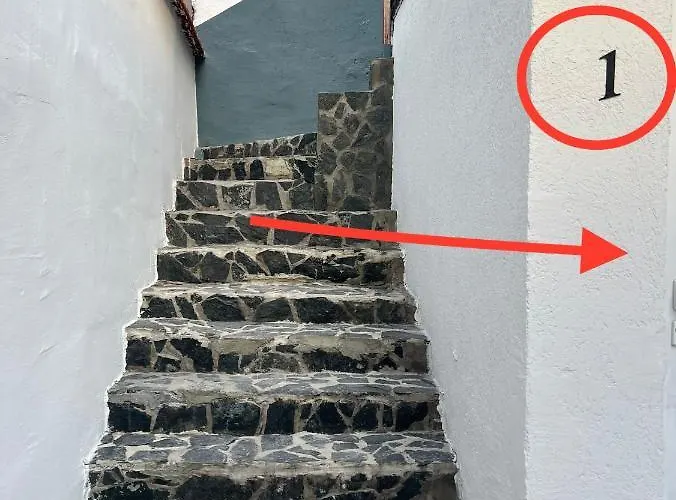 The Rainbow 1 & Free Motorcycle Parking Апартамент София